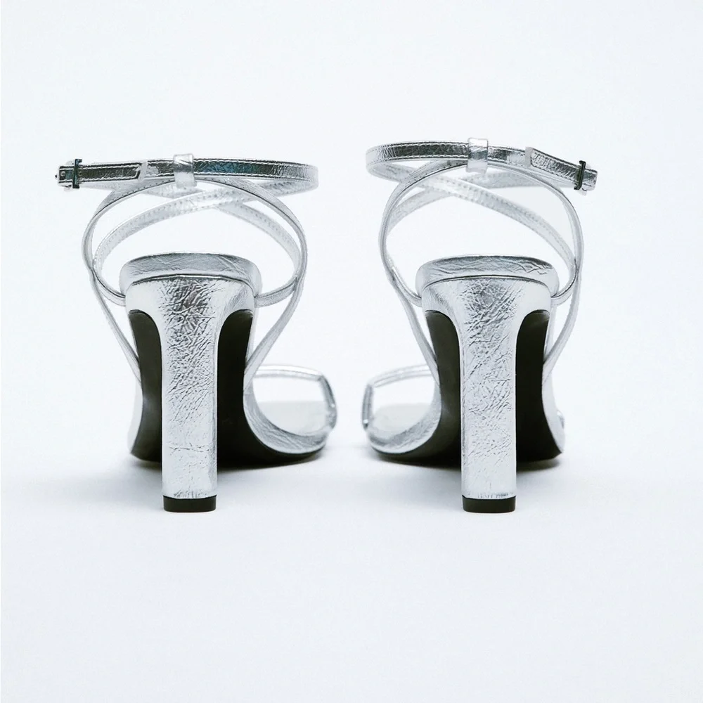 NWT. Zara Silver Metallic Strappy Criss Cross Heeled Sandals. Size 6,5. - Picture 3 of 7